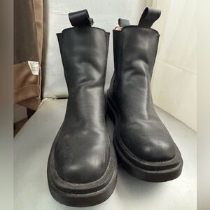 Platform Chelsea Boots 
Non branded